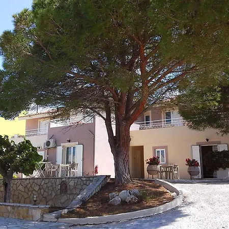 Apartament Marinos