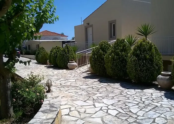 Marinos Daire Lassi (Kefalonia)